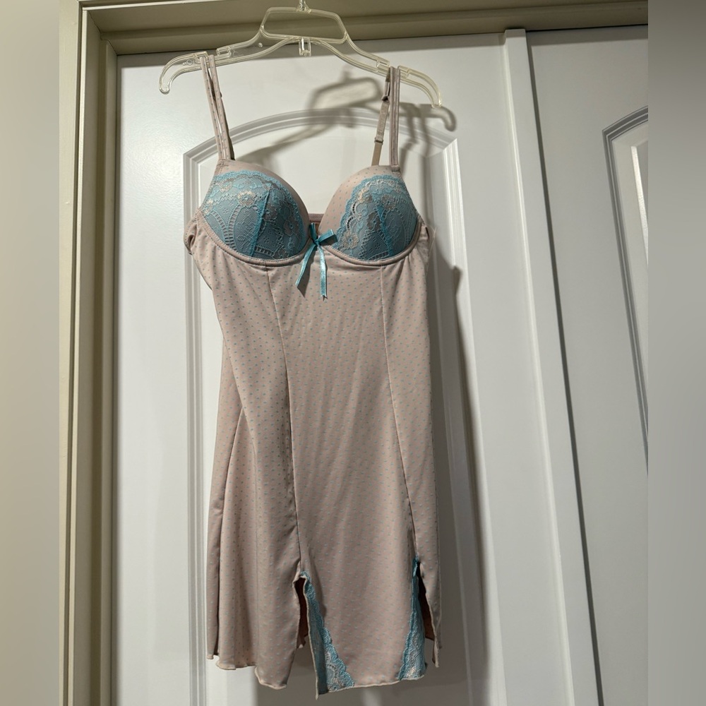 NWT Sophie B. Lace Trim Chemise in Blue and Cream Size S
